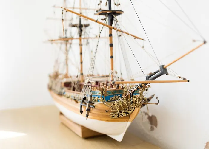 Vakantiehuis Contemporary In Friendly Easton, Free Parking