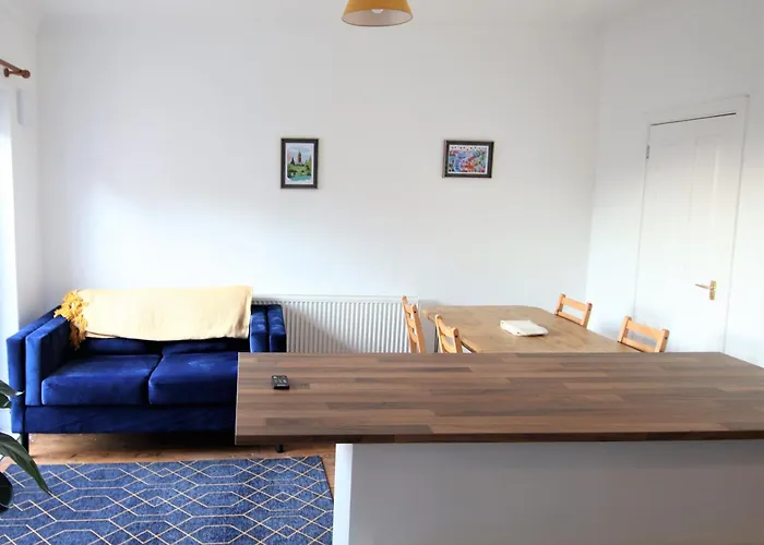 Contemporary In Friendly Easton, Free Parking * Bristol