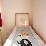 Contemporary In Friendly Easton, Free Parking Дом отдыха